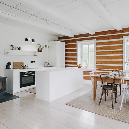 Wintrovka Holiday home *